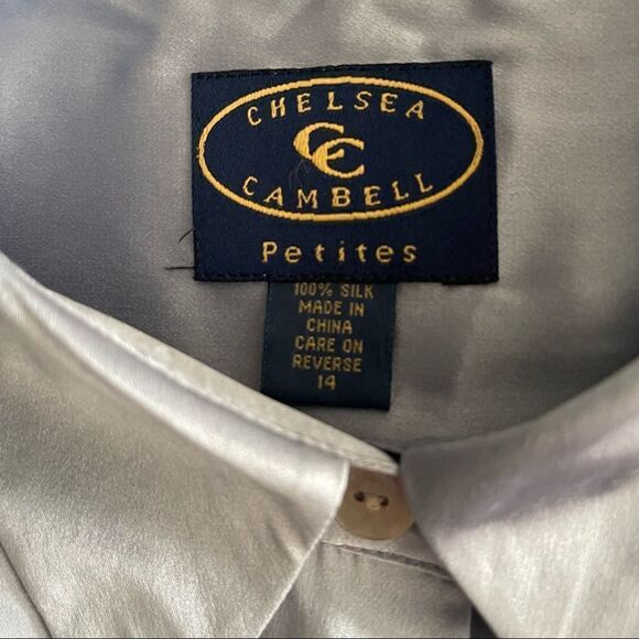 Chelsea Cambell Petites 100% Silk Button Down Blouse - Picture 4 of 5